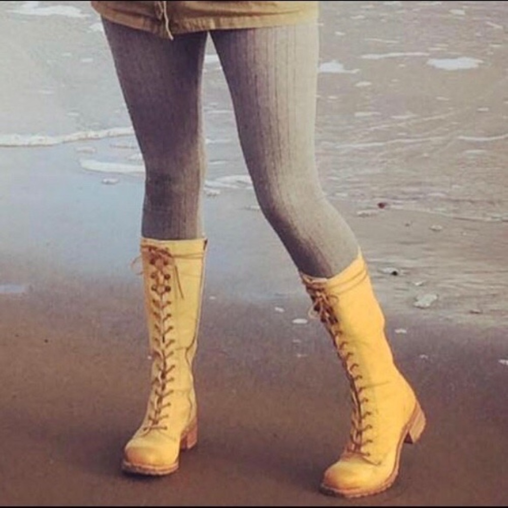1960 VINTAGE Frye Campus Lug Lace Up Yellow Tan Banana Vintage Leather Tall Boot - Picture 2 of 15